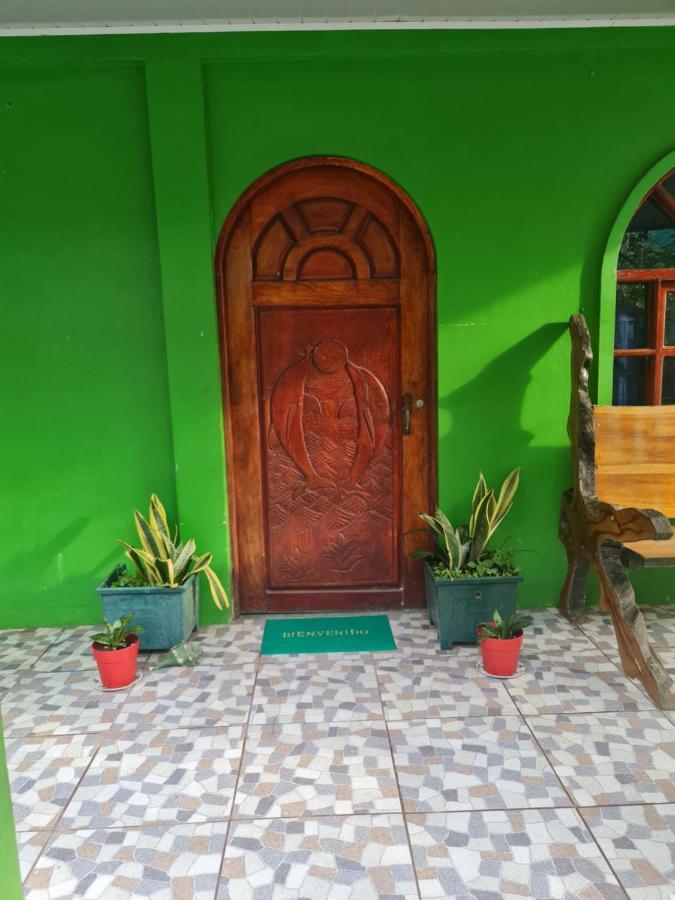شقة Tortuguero Casa De Playa Green House المظهر الخارجي الصورة