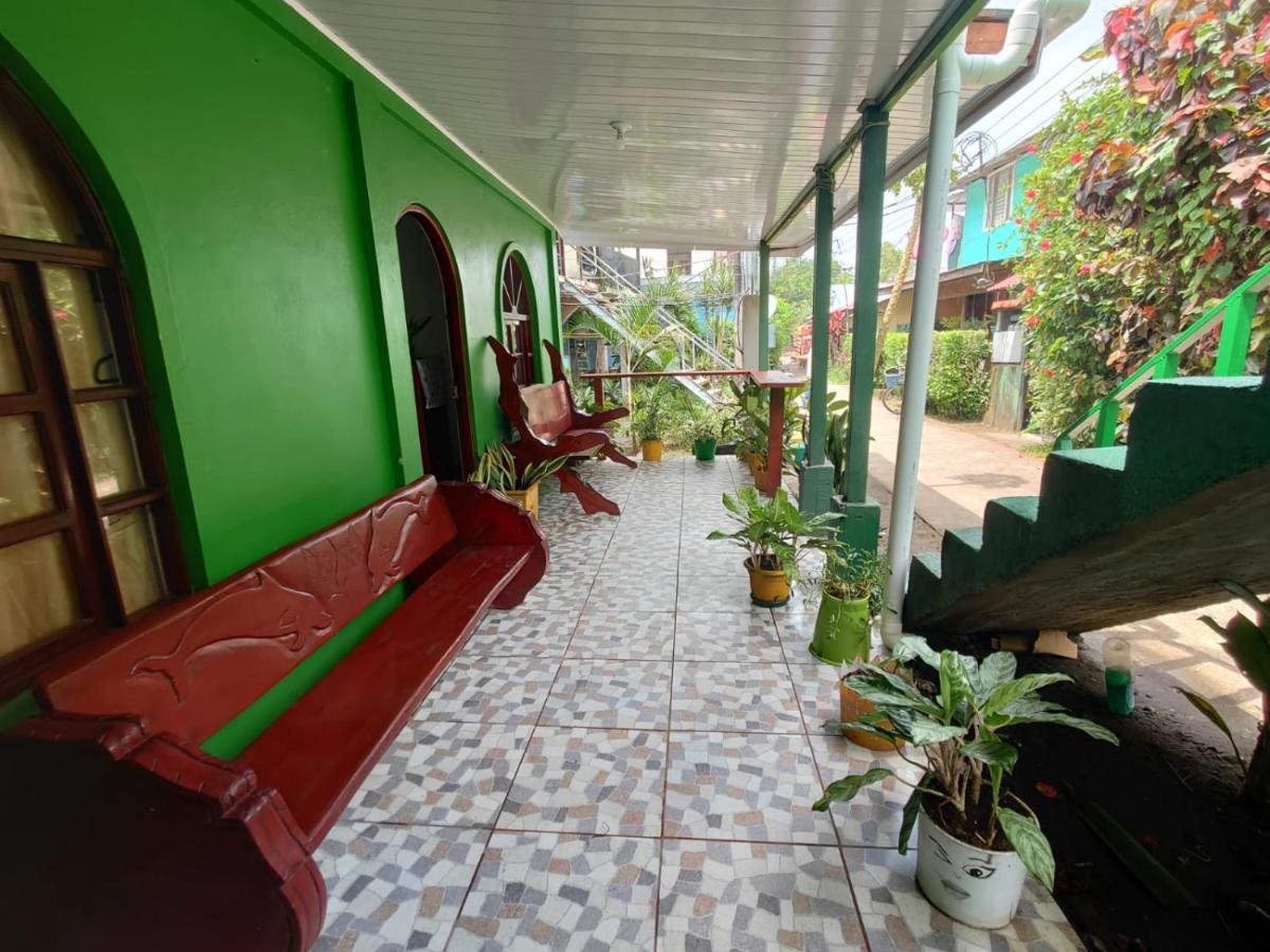 شقة Tortuguero Casa De Playa Green House المظهر الخارجي الصورة