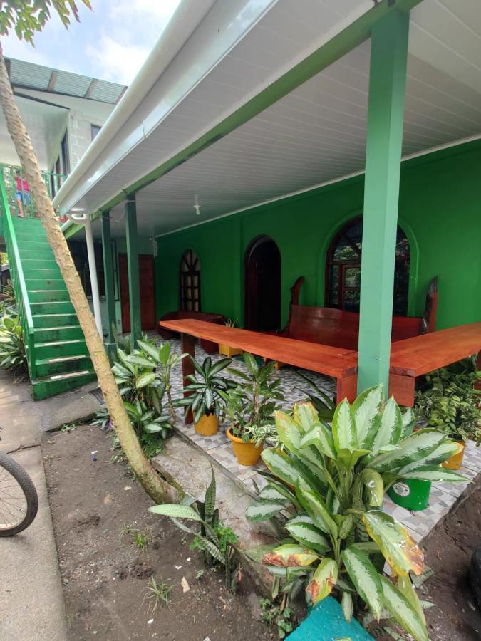 شقة Tortuguero Casa De Playa Green House المظهر الخارجي الصورة
