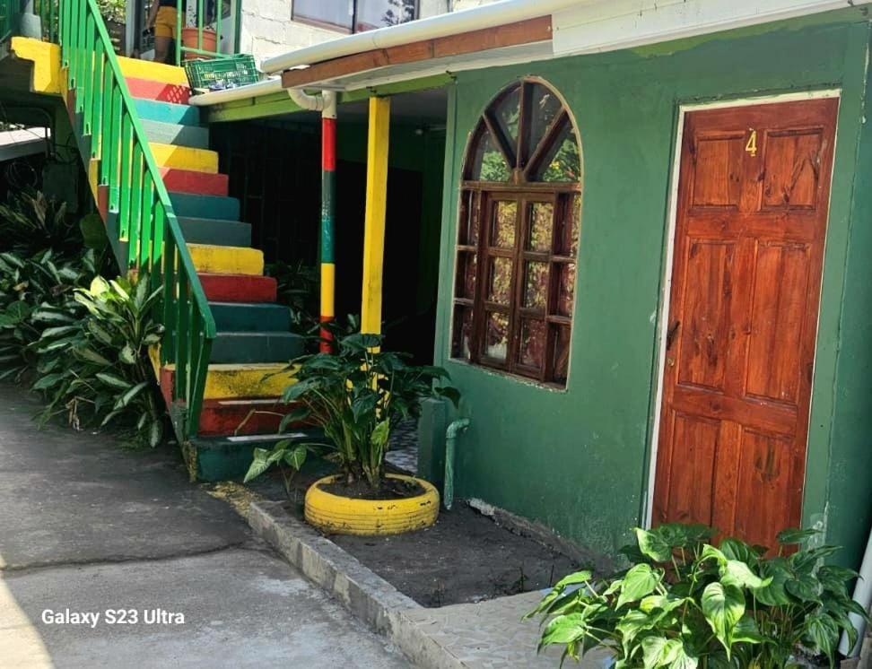 شقة Tortuguero Casa De Playa Green House المظهر الخارجي الصورة
